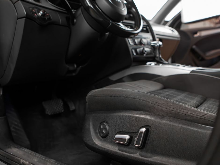 Audi A4 CVT, 2012, 147 608 км фото 7