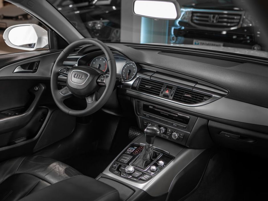 Audi A6 CVT, 2014, 136 259 км фото 11