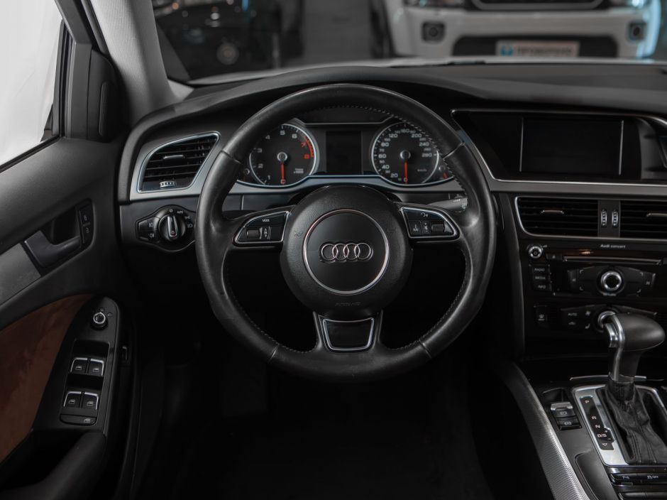 Audi A4 CVT, 2013, 130 252 км фото 7