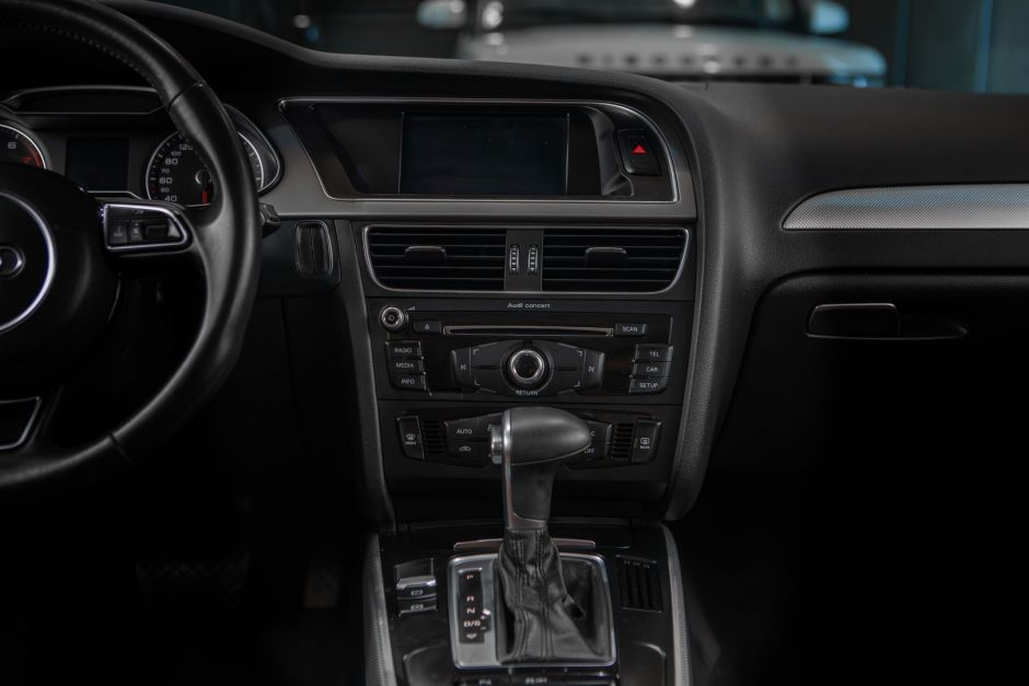 Audi A4 CVT, 2013, 130 252 км фото 12