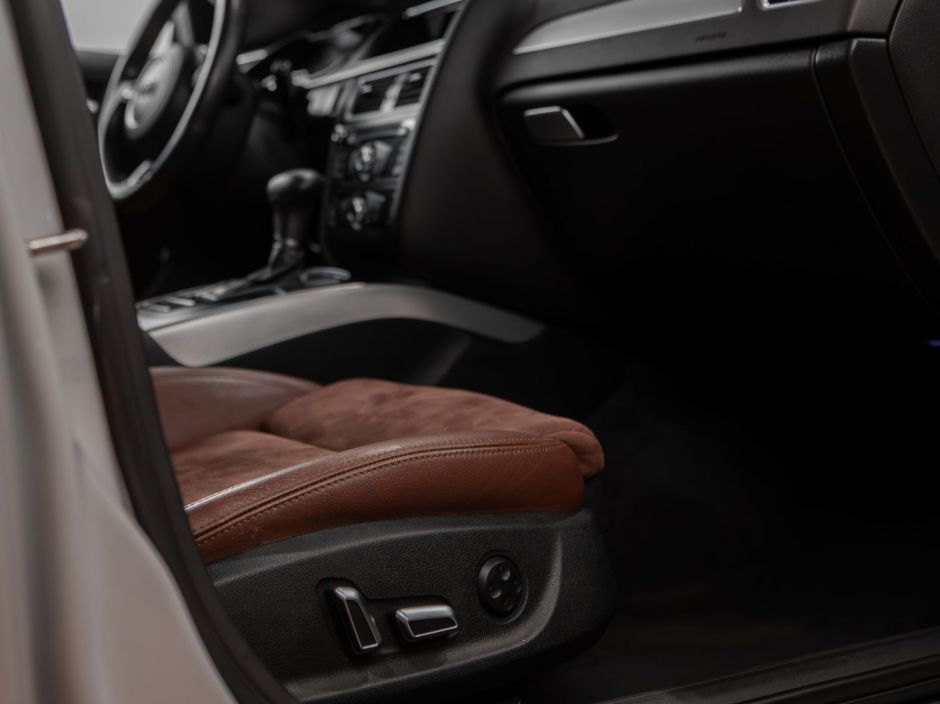 Audi A4 CVT, 2013, 130 252 км фото 13