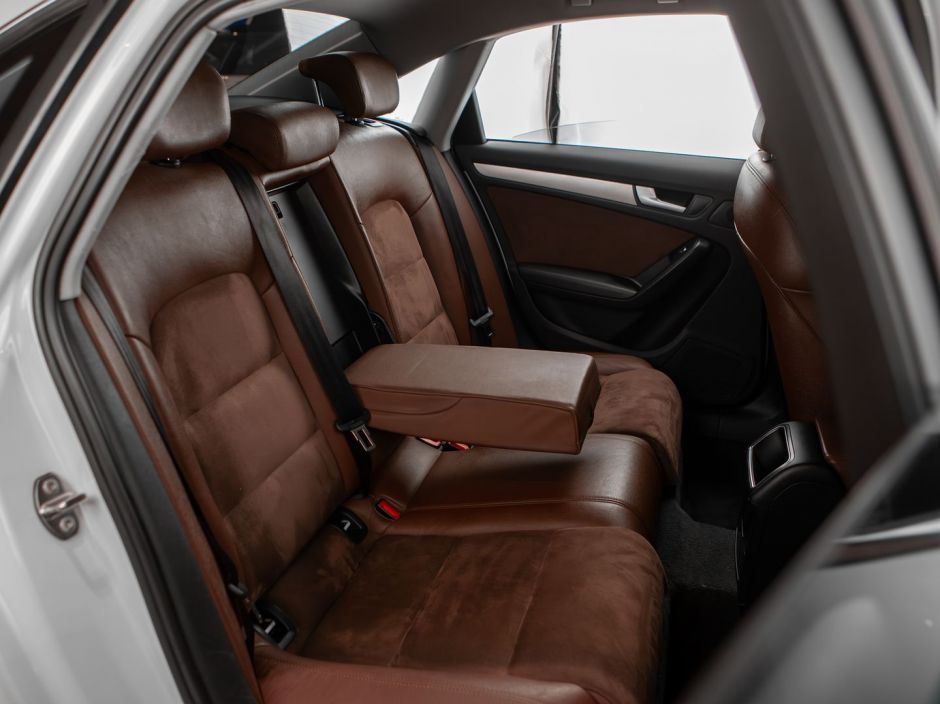 Audi A4 CVT, 2013, 130 252 км фото 17