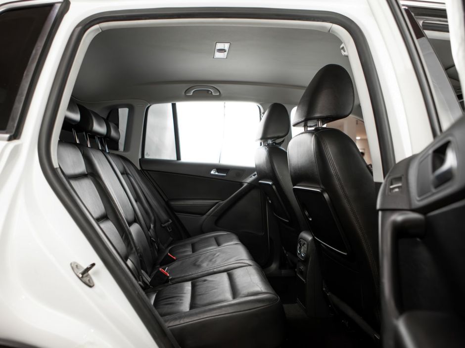 Volkswagen Tiguan АКПП, 2010, 155 234 км фото 13