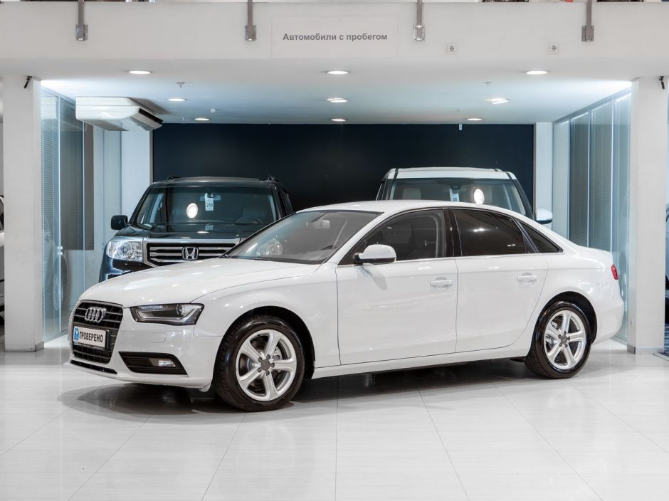 Audi A4 CVT, 2012, 136 251 км фото 1