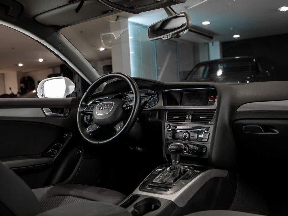 Audi A4 CVT, 2012, 136 251 км фото 5