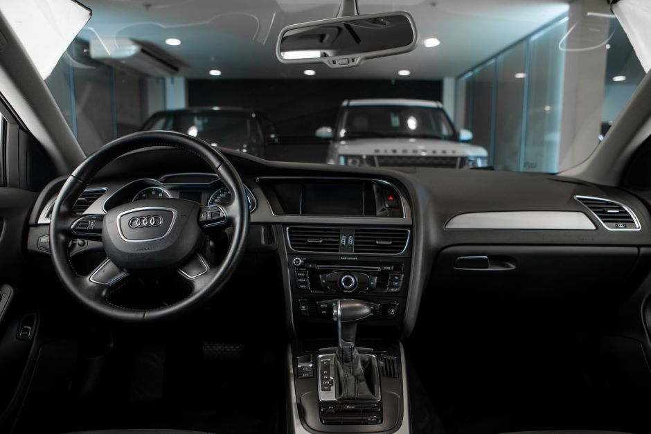 Audi A4 CVT, 2012, 136 251 км фото 10