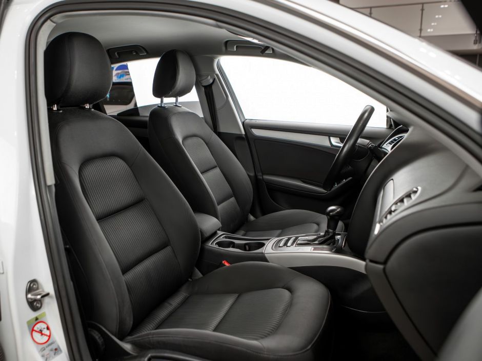 Audi A4 CVT, 2012, 136 251 км фото 12