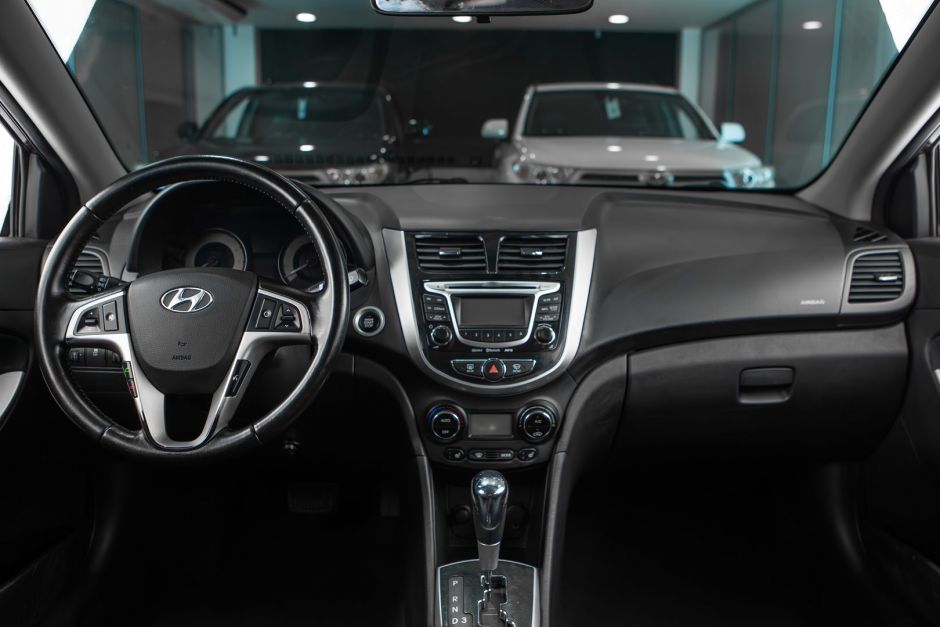 Hyundai Solaris АКПП, 2011, 98 240 км фото 8