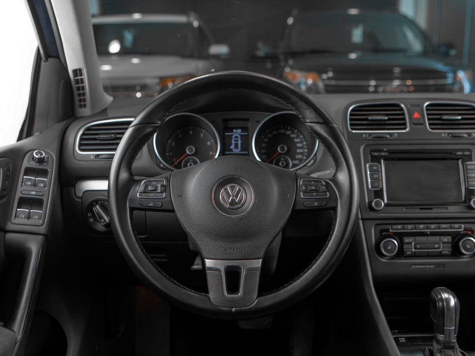 Volkswagen Golf РКПП, 2011, 105 502 км фото 9