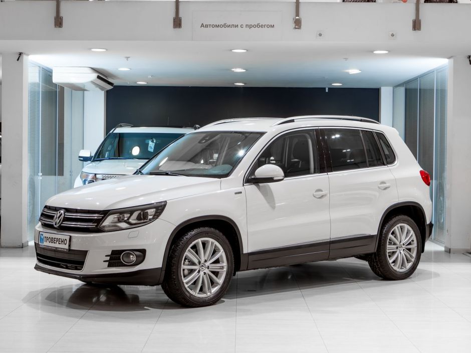 Volkswagen Tiguan АКПП, 2013, 145 249 км фото 1